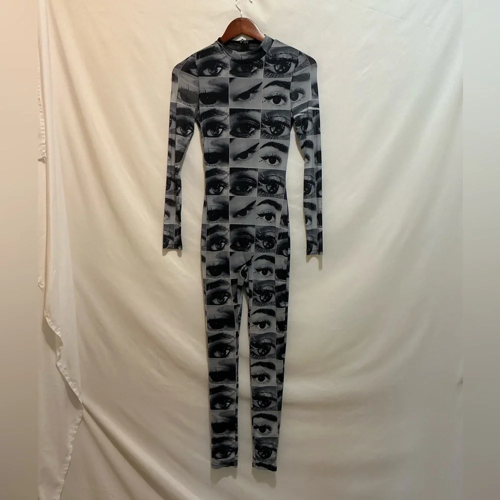 NWT - Fashion Nova Unique Black & White Light weight Sheer Body Suit Size S. - Picture 2 of 12